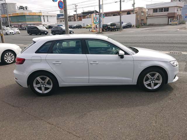 アウディ Ａ３　スポーツバック ２．０ ＴＦＳＩ クワトロ ４ＷＤ H30年 (東北) 99