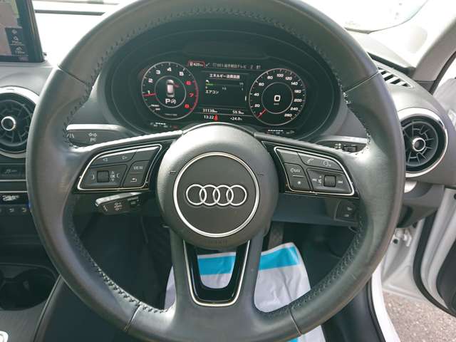 アウディ Ａ３　スポーツバック ２．０ ＴＦＳＩ クワトロ ４ＷＤ H30年 (東北) 99