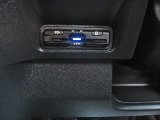 ホンダ Ｎ　ＢＯＸ カスタム ６６０ ターボ R7年 (関東) 99