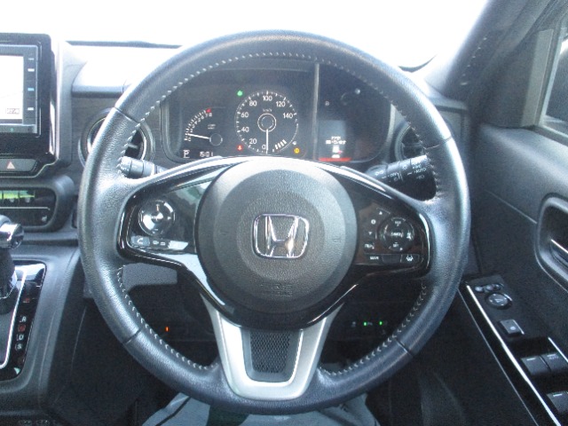 ホンダ Ｎ−ＯＮＥ ６６０ プレミアム R4年 (関東) 99