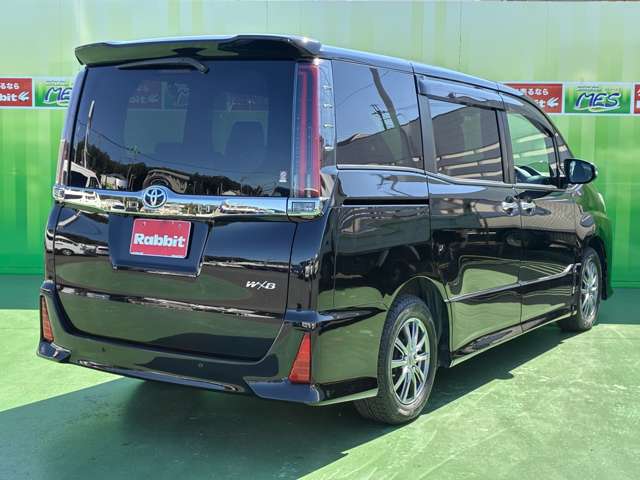 トヨタ ノア ２．０ ＳＩ ＷＸＢＩＩＩ R3年 (関東) 99
