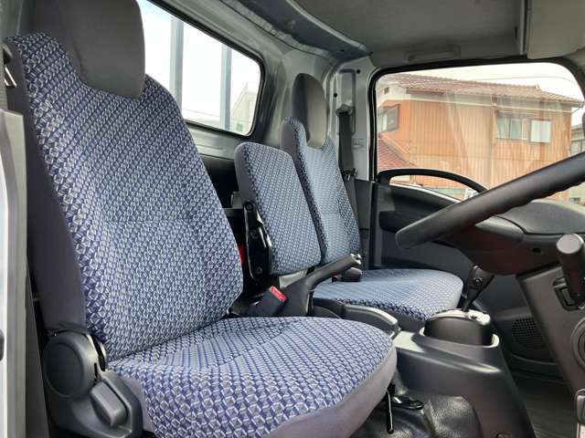 いすゞ エルフ 積載４．６Ｔ R3年 (関東) 99