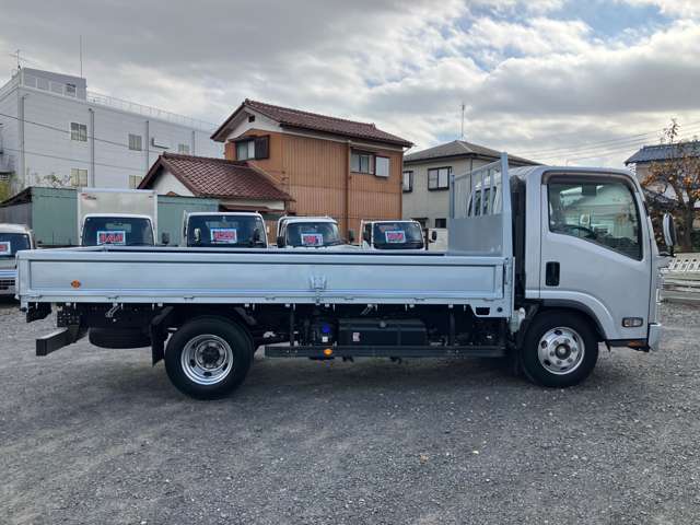 いすゞ エルフ 積載４．６Ｔ R3年 (関東) 99