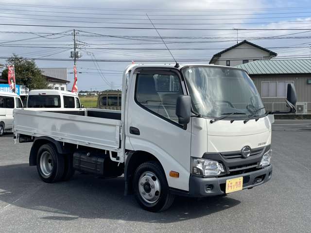 日野自動車 デュトロ ２Ｔ H29年 (関東) 99