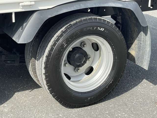 日野自動車 デュトロ ２Ｔ H29年 (関東) 99