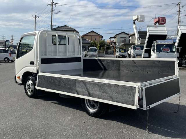 日野自動車 デュトロ ２Ｔ H29年 (関東) 99