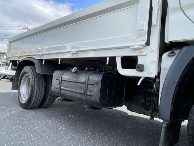 日野自動車 デュトロ ２Ｔ H29年 (関東) 99