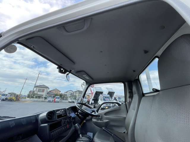 日野自動車 デュトロ ２Ｔ H29年 (関東) 99