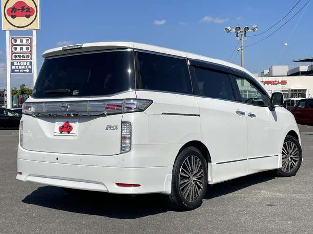 日産 エルグランド ２．５ ２５０ハイウェイスター プレミアム R4年 (近畿) 99