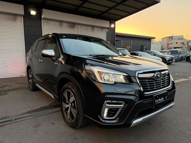 スバル フォレスター　ハイブリッド ２．０ アドバンス ４ＷＤ H30年 (近畿) 99