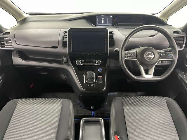 日産 セレナ １．２ Ｅ－ＰＯＷＥＲ ハイウェイスター Ｖ R4年 (近畿) 99