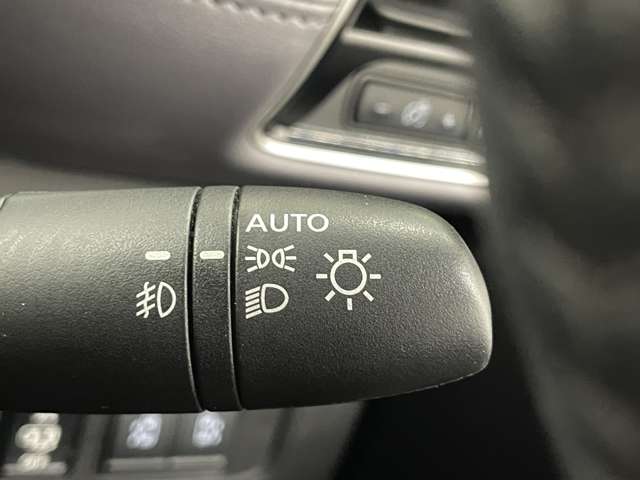 日産 セレナ １．２ Ｅ－ＰＯＷＥＲ ハイウェイスター Ｖ R4年 (近畿) 99