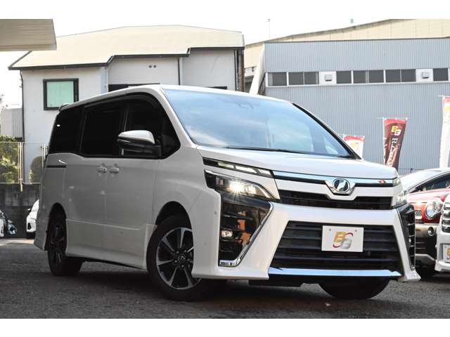 トヨタ ヴォクシー ２．０ ＺＳ H29年 (近畿) 99