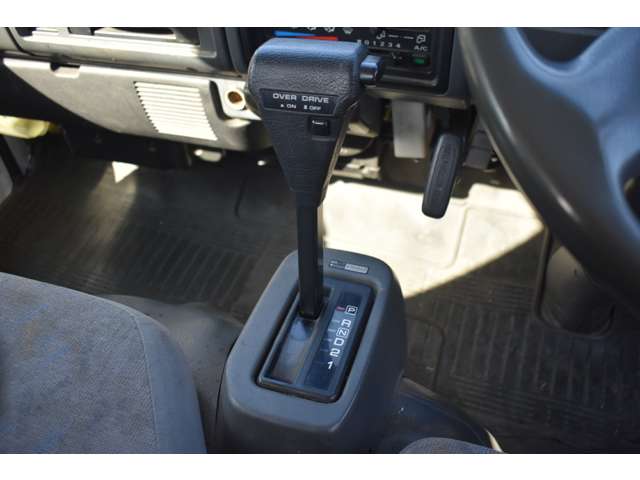 日産 アトラス ２．０ ロング スーパーロー ＤＸ H17年 (近畿) 99