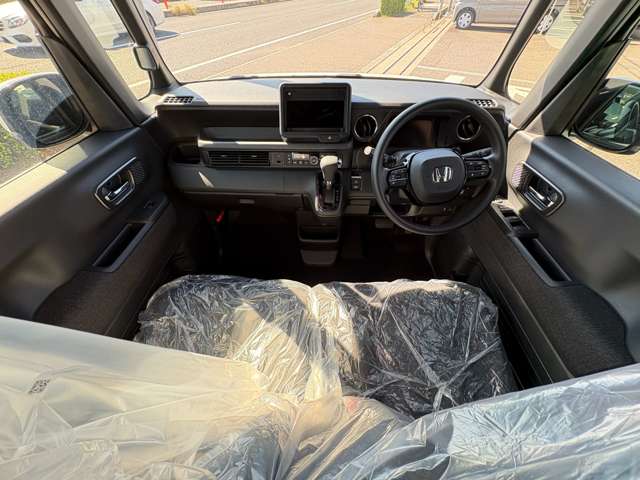 ホンダ Ｎ　ＢＯＸ カスタム ６６０ R8年 (四国) 99