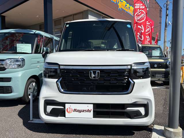 ホンダ Ｎ　ＢＯＸ カスタム ６６０ R8年 (四国) 99