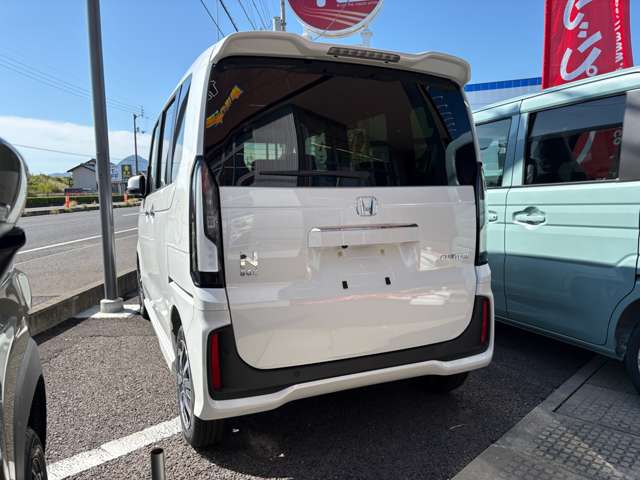 ホンダ Ｎ　ＢＯＸ カスタム ６６０ R8年 (四国) 99