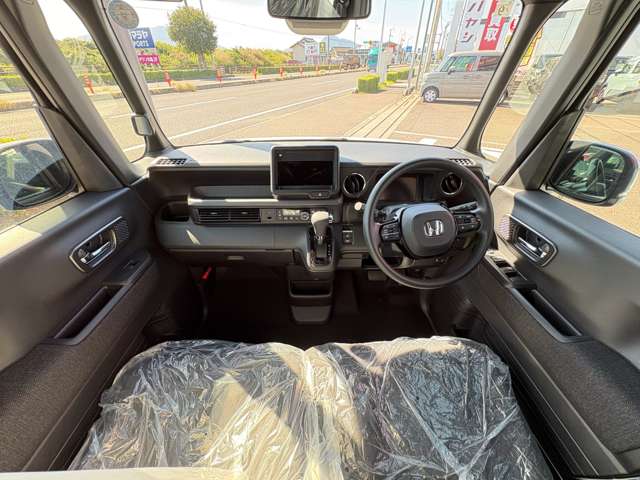 ホンダ Ｎ　ＢＯＸ カスタム ６６０ R8年 (四国) 99