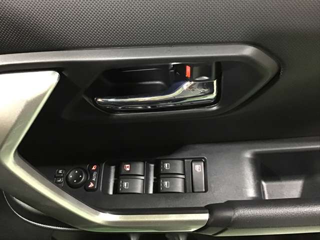 トヨタ ライズ １．０ Ｘ ４ＷＤ R8年 (東北) 99