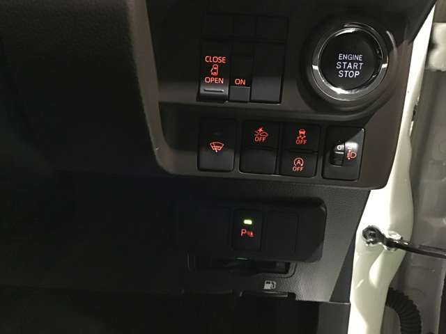 トヨタ ルーミー １．０ Ｘ ４ＷＤ R7年 (東北) 99