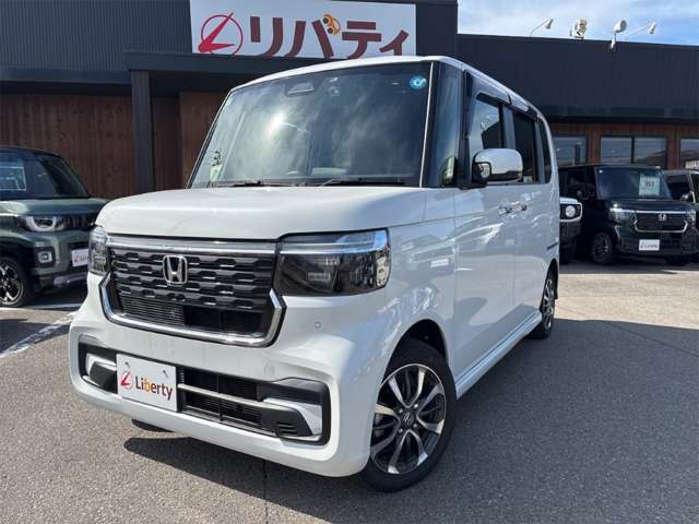 ホンダ Ｎ　ＢＯＸ カスタム ６６０ R6年 () 99