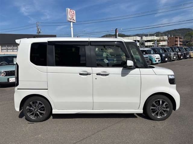 ホンダ Ｎ　ＢＯＸ カスタム ６６０ R6年 () 99