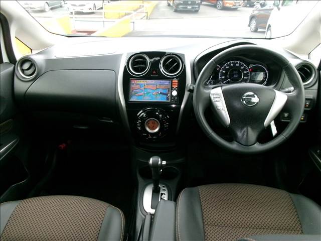 日産 ノート １．２ メダリスト H28年 (関東) 99
