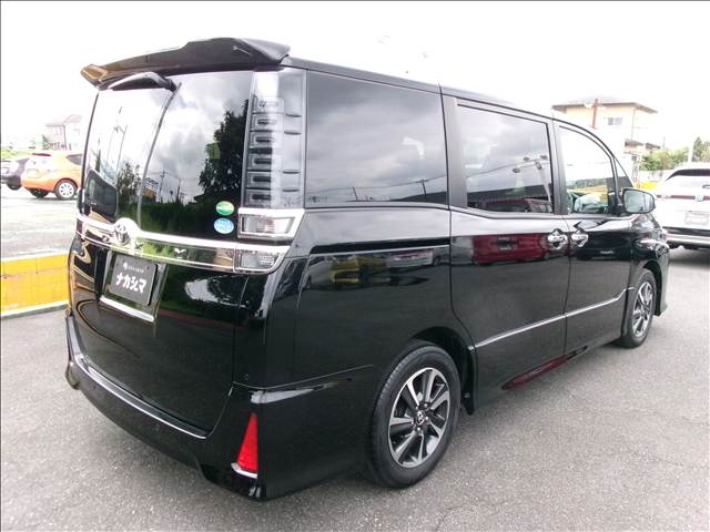トヨタ ヴォクシー ２．０ ＺＳ 煌ＩＩ R1年 (関東) 99