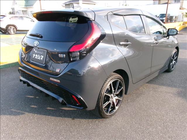 トヨタ アクア １．５ ＧＲスポーツ R5年 (関東) 99