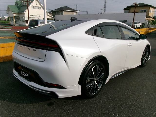 トヨタ プリウス ２．０ Ｚ R5年 (関東) 99