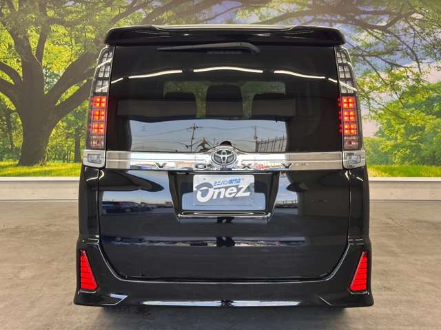 トヨタ ヴォクシー ２．０ ＺＳ H26年 (近畿) 99
