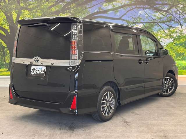 トヨタ ヴォクシー ２．０ ＺＳ H26年 (近畿) 99