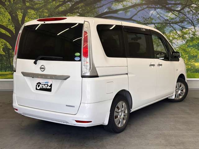 日産 セレナ ２．０ ２０Ｓ H25年 (近畿) 99