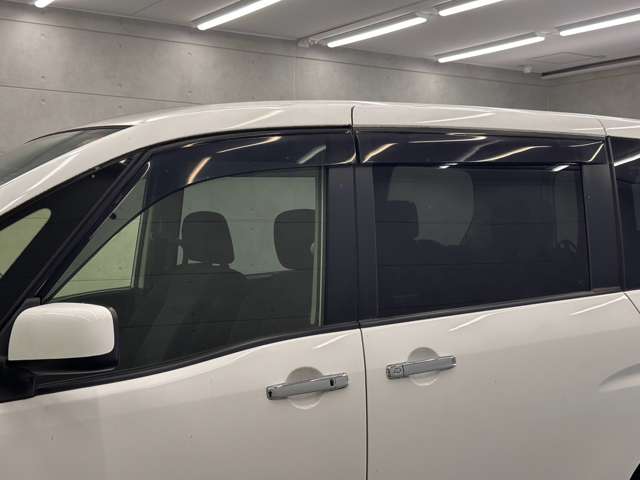 日産 セレナ ２．０ ２０Ｓ H25年 (近畿) 99