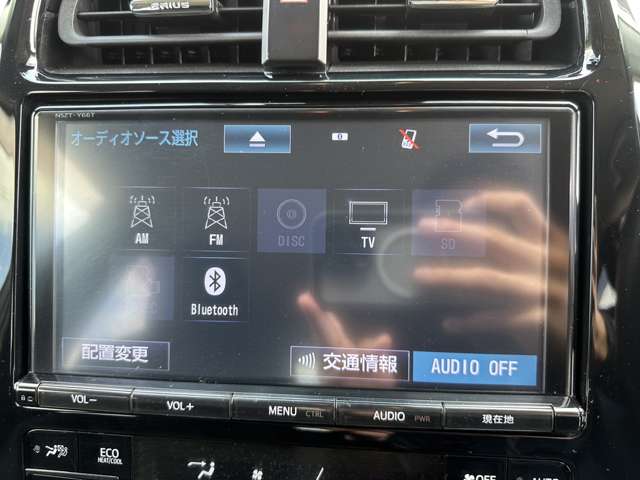 トヨタ プリウス １．８ Ｓ セーフティ プラス ツートーン H29年 (関東) 99