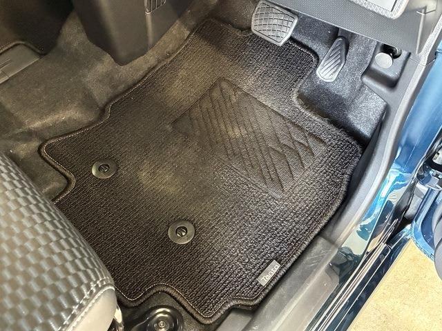 ダイハツ タント ６６０ カスタム ＲＳ R5年 (中国) 99