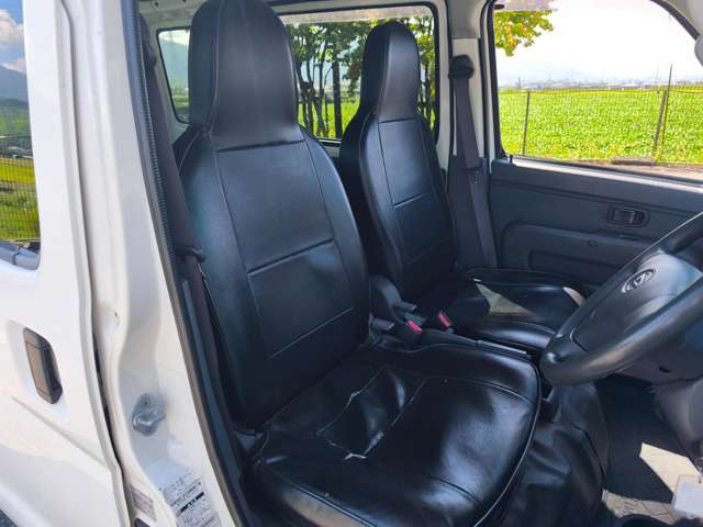 ダイハツ ハイゼットカーゴ ６６０ デラックス ハイルーフ ４ＷＤ H25年 () 99