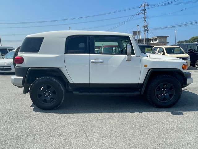 トヨタ ＦＪ　クルーザー ４．０ カラーパッケージ ４ＷＤ H27年 (九州・沖縄) 99