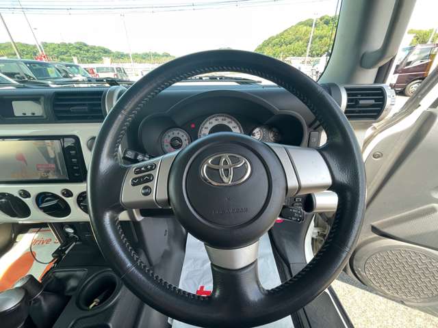 トヨタ ＦＪ　クルーザー ４．０ カラーパッケージ ４ＷＤ H27年 (九州・沖縄) 99