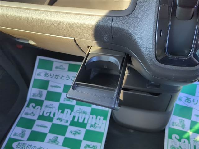 ホンダ Ｎ　ＢＯＸ ６６０ Ｇ ４ＷＤ R4年 (東北) 99