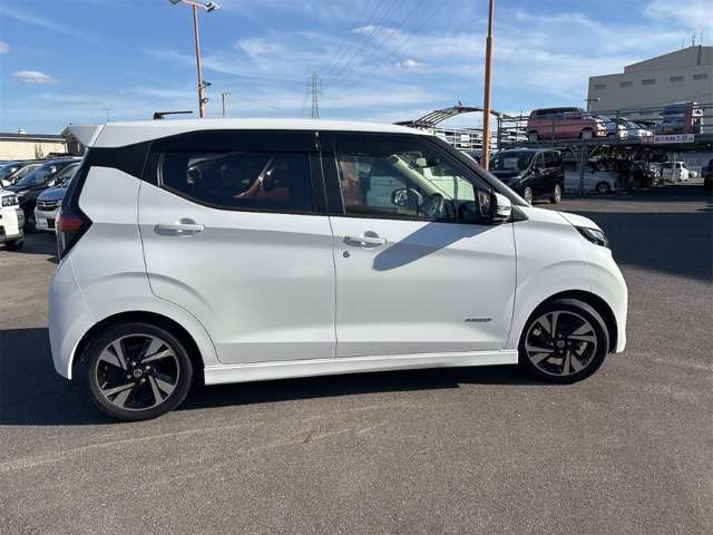 日産 デイズ ６６０ ハイウェイスターＧターボ R4年 (近畿) 99