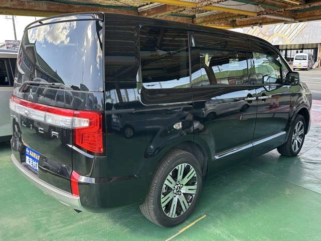 三菱 デリカ　Ｄ：５ ２．２ Ｐ ディーゼルターボ ４ＷＤ R7年 () 99