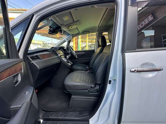 三菱 デリカ　Ｄ：５ ２．２ Ｐ ディーゼルターボ ４ＷＤ R7年 () 99