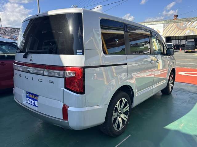 三菱 デリカ　Ｄ：５ ２．２ Ｐ ディーゼルターボ ４ＷＤ R7年 () 99