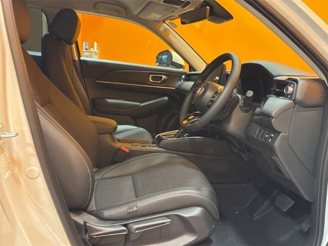 ホンダ ヴェゼル １．５ Ｅ：ＨＥＶ Ｚ R8年 (近畿) 99