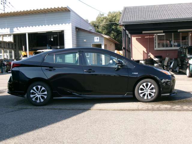 トヨタ プリウス １．８ Ａ R1年 (甲信越・北陸) 99