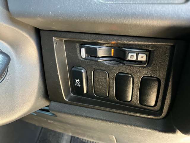 三菱 デリカ　Ｄ：５ ２．２ Ｄ パワーパッケージ ディーゼルターボ ４ＷＤ H30年 (甲信越・北陸) 99