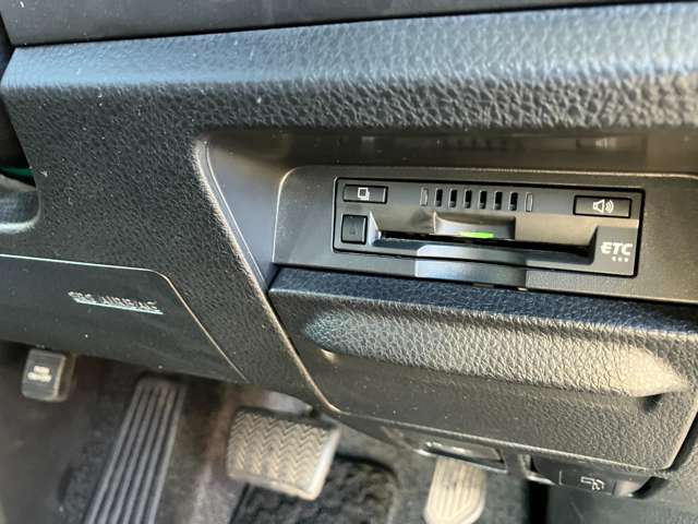 トヨタ ヴォクシー ２．０ ＺＳ ４ＷＤ H29年 (甲信越・北陸) 99