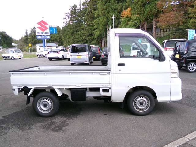 ダイハツ ハイゼットトラック ６６０ 農用スペシャル ３方開 ４ＷＤ H23年 (東北) 99