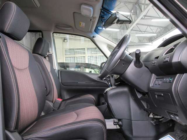 日産 セレナ ２．０ ハイウェイスター Ｖセレクション＋ＳＡＦＥＴＹ Ｓ－ＨＹＢＲＩＤ H28年 (関東) 99